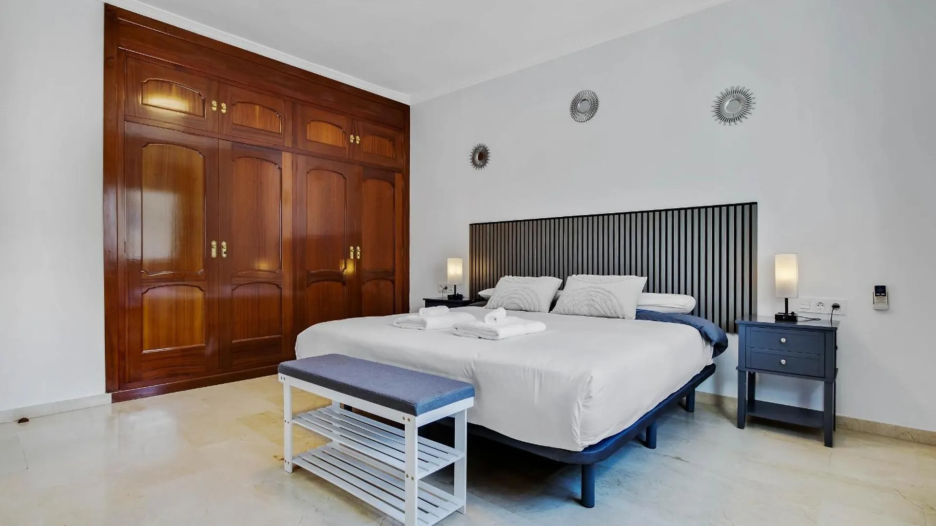 Espaciosa Casa Junto Al Aeropuerto Malaga 0*,  Hiszpania